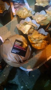 we love vegan trash food_01